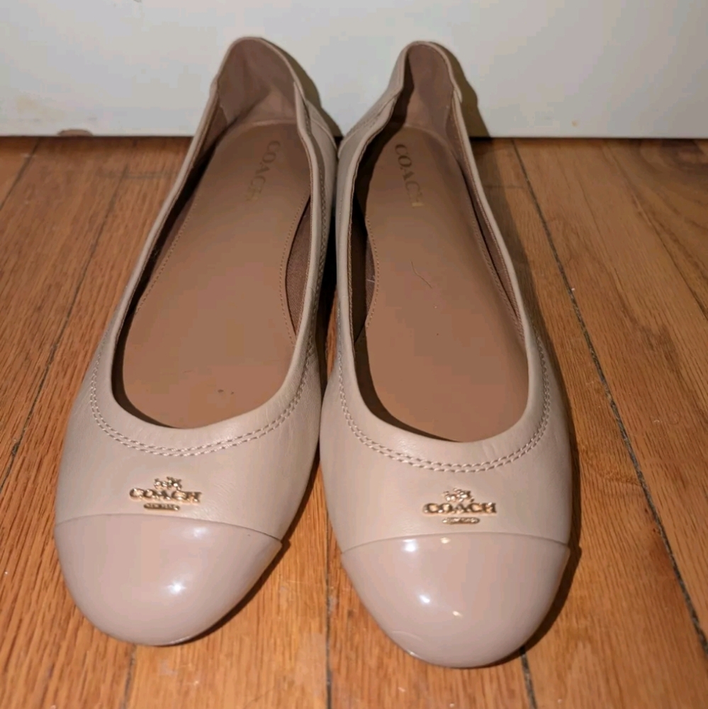 Vintage coach ballet flats